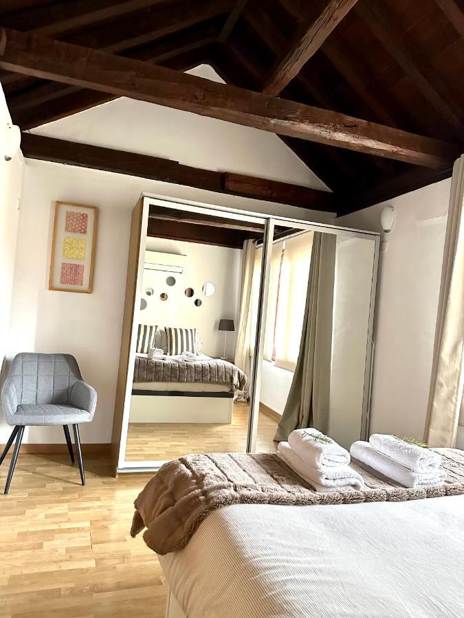 Apart. Palacio Canonigo 7 - Junto Catedral Толедо Екстериор снимка